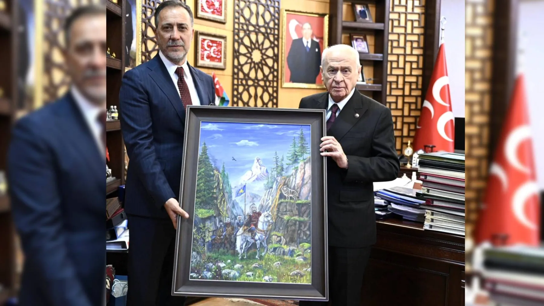 MHP’den İstanbul’da sürpriz karar: Tüm teşkilatlar görevden alındı